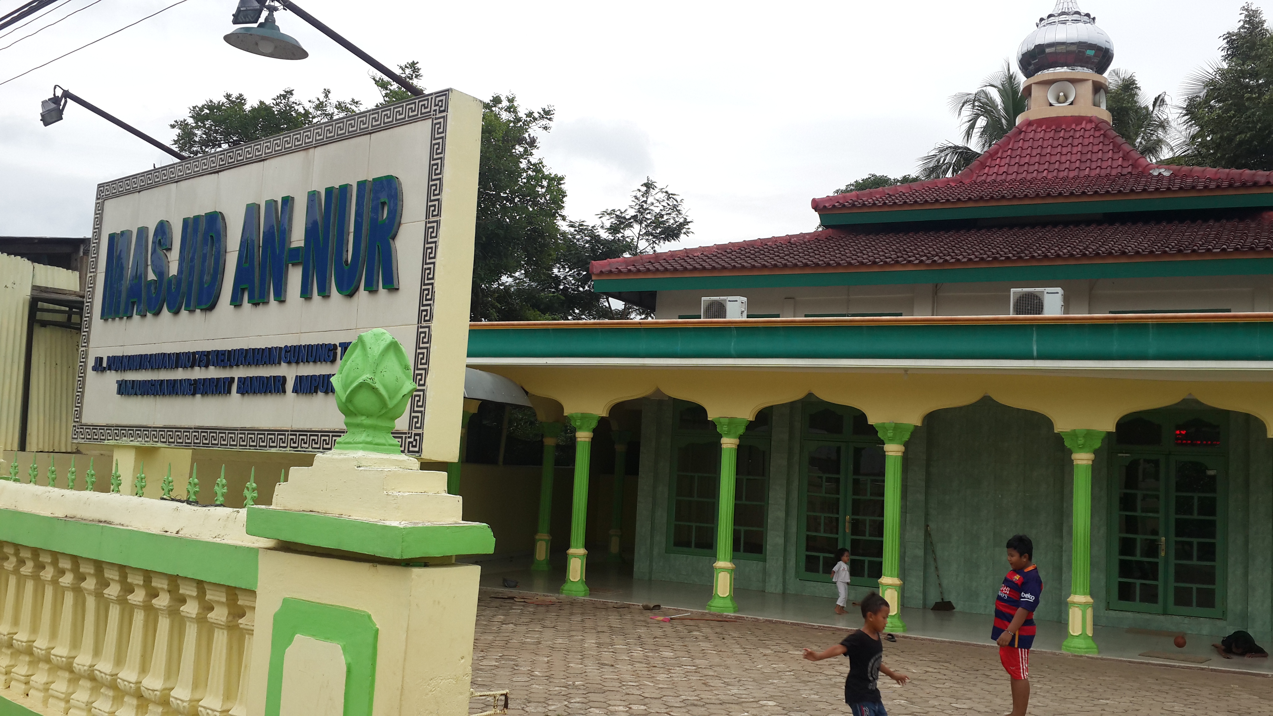 Warga Kampung Kami yang Pelupa